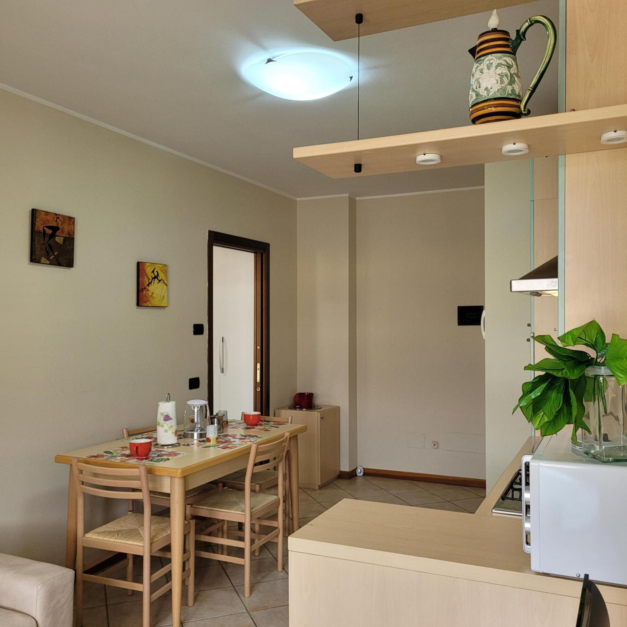 Confylake Home Pisogne Bagian luar foto